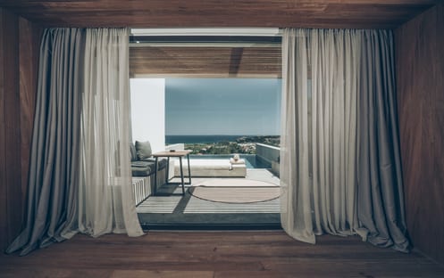 Private Pool Suite